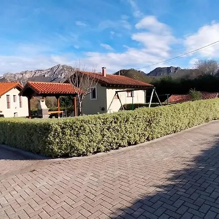 Casa El Campo Mateo - Ideal 4 Pax, Wifi, Parking Vakantiehuis *